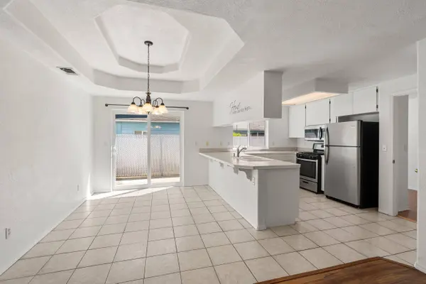 943 Hopkins RD, Central Point, OR 97502