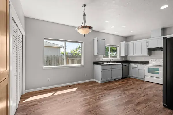 141 Alta LN, Central Point, OR 97502