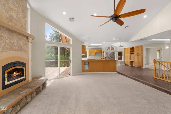 580 Ragsdale RD, Trail, OR 97541