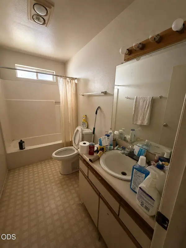875 Jaquelyn ST, Ashland, OR 97520