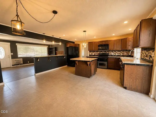 1517 Oleander ST, Medford, OR 97504