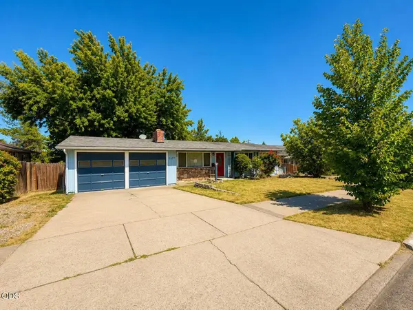 1517 Oleander ST, Medford, OR 97504