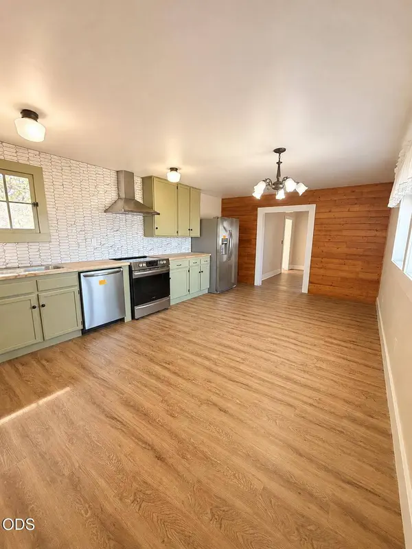 316 8th ST, Grants Pass, OR 97526