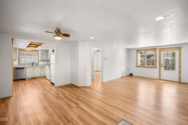 2671 Hadley CIR, White City, OR 97503