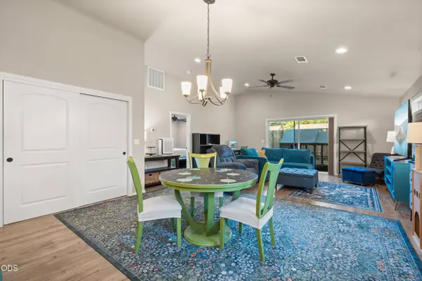 2186 Lower River RD, Grants Pass, OR 97526