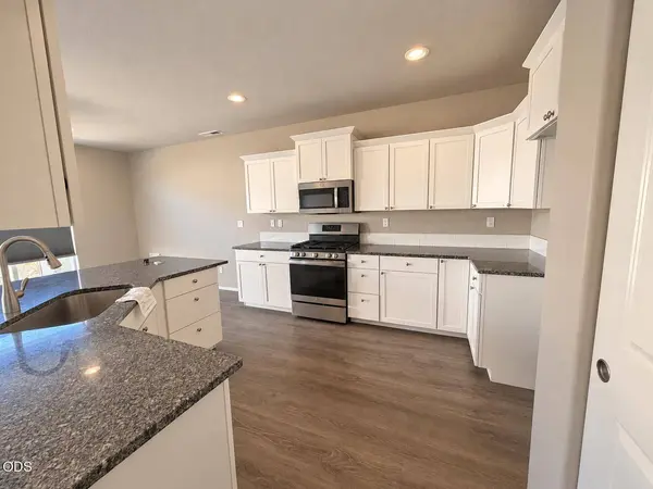 3523 Carlin DR, Medford, OR 97504