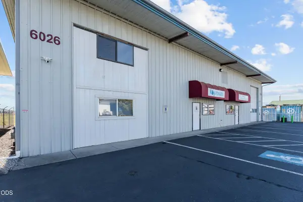6026 Crater Lake AVE, Medford, OR 97502