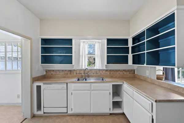 113 Vancouver AVE, Medford, OR 97504
