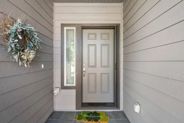 3286 Torrent ST, Medford, OR 97504