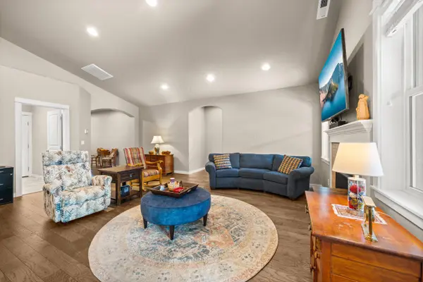 3286 Torrent ST, Medford, OR 97504