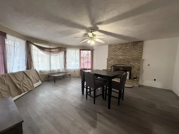 2451 Powell ST, Medford, OR 97504