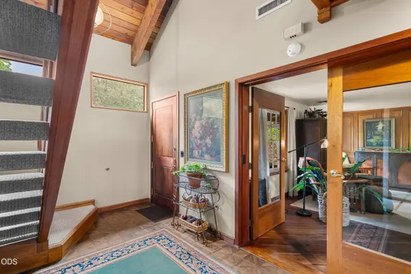 2502 Dellwood, Medford, OR 97504
