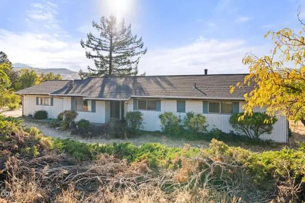 4177 Payne RD, Medford, OR 97504