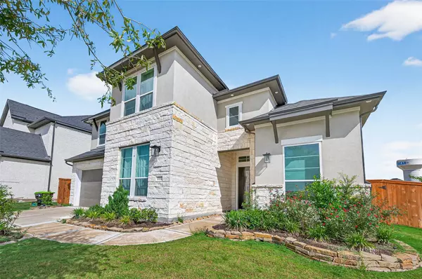 7727 Pleasant Crest DR, Fulshear, TX 77441