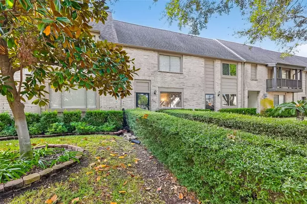 6667 Kentwick DR #2-19, Houston, TX 77084