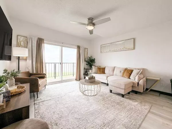 445 Carolcrest LN #312, Livingston, TX 77351