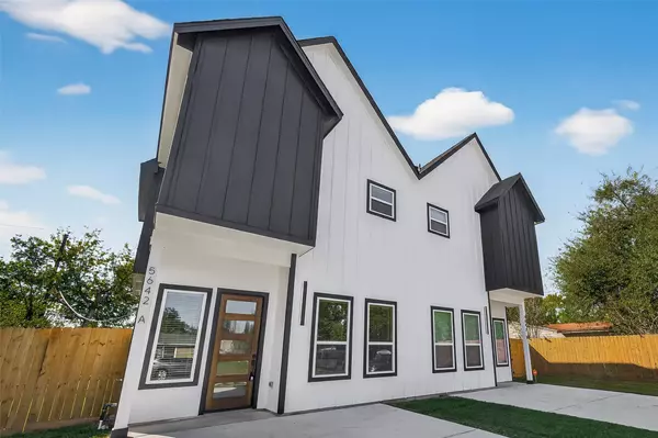 5642 Hirondel ST, Houston, TX 77033