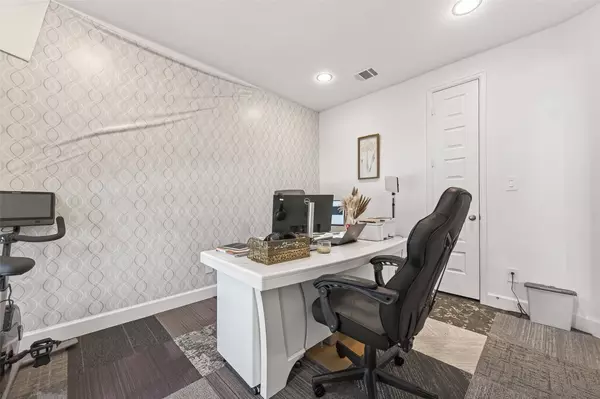 26619 Vega Pointe LN, Richmond, TX 77406