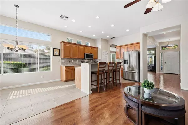 5025 Bradford DR, Rocklin, CA 95765