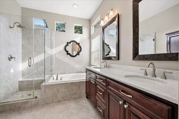 5025 Bradford DR, Rocklin, CA 95765