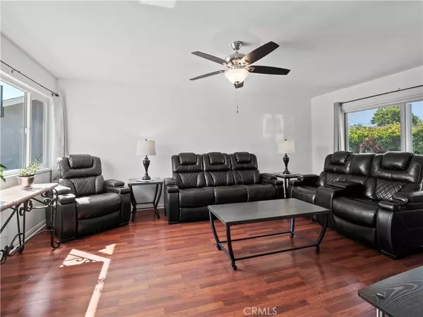 19833 Aldbury ST, Canyon Country, CA 91351