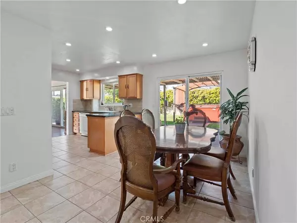 19833 Aldbury ST, Canyon Country, CA 91351