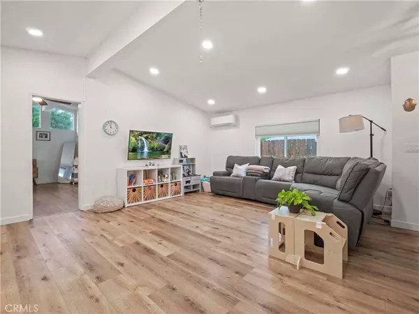 27551 Amethyst WAY, Castaic, CA 91384