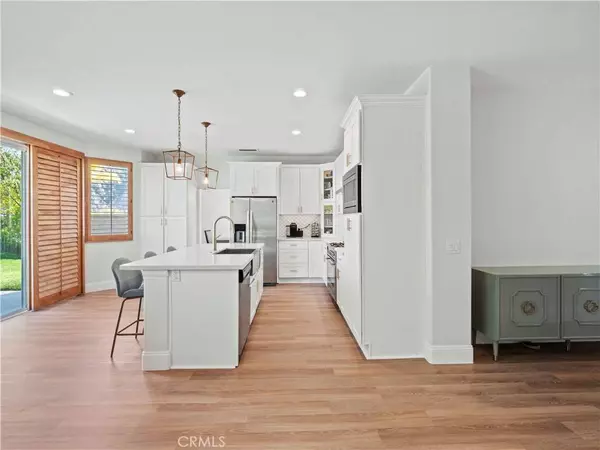 25626 Moore LN, Stevenson Ranch, CA 91381