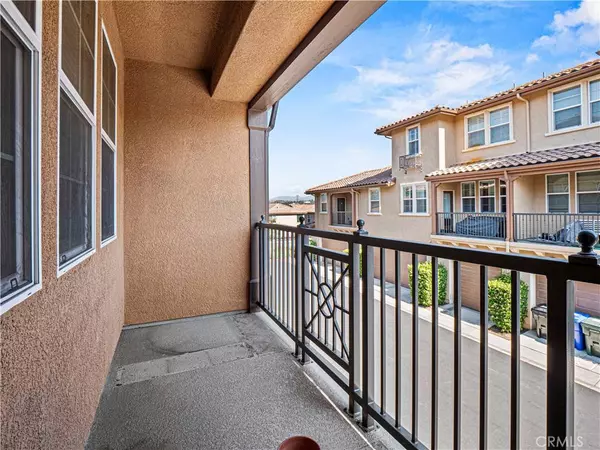 28436 Herrera ST, Valencia, CA 91354