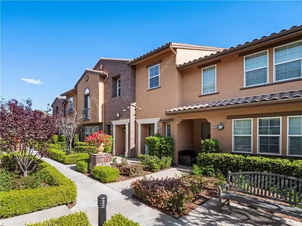 28436 Herrera ST, Valencia, CA 91354