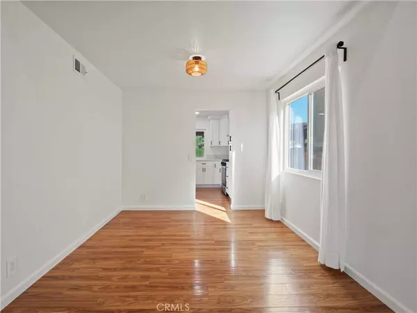 27572 Caraway LN, Saugus, CA 91350