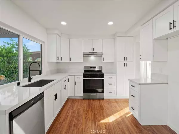 27572 Caraway LN, Saugus, CA 91350