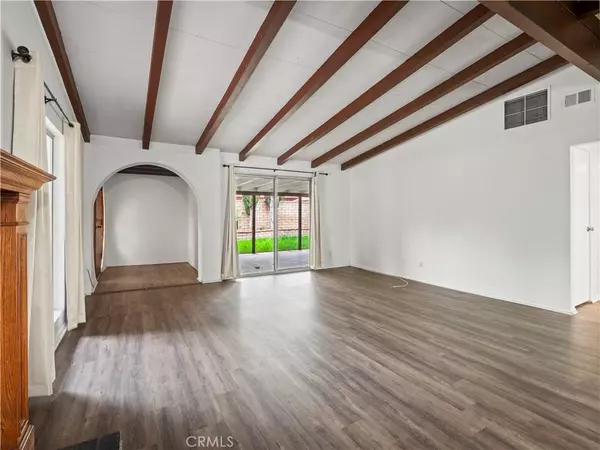 27310 Seco Canyon RD, Saugus, CA 91350