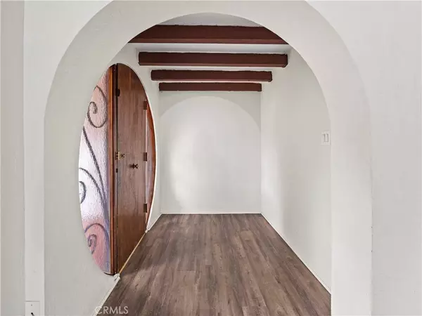 27310 Seco Canyon RD, Saugus, CA 91350