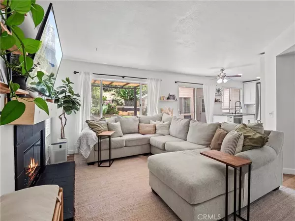 28042 Cascade RD, Castaic, CA 91384