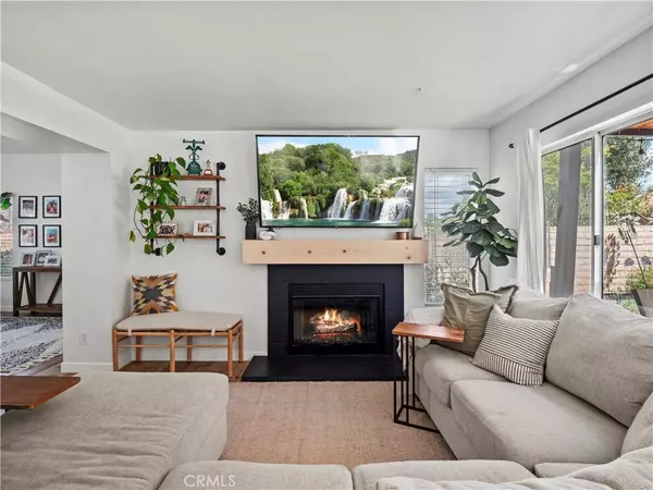 28042 Cascade RD, Castaic, CA 91384