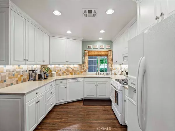 22865 Tamarack LN, Saugus, CA 91390