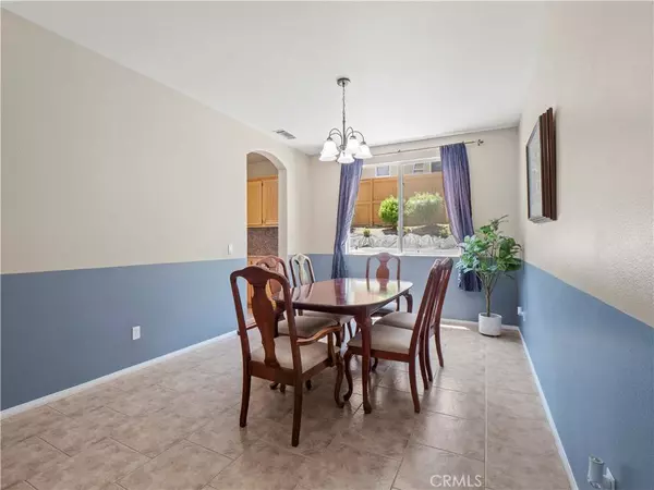 26332 Oakdale Canyon LN, Canyon Country, CA 91387