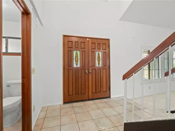 24540 Acorn CT, Newhall, CA 91321