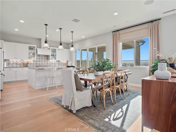 28609 Windbreak TER, Saugus, CA 91350