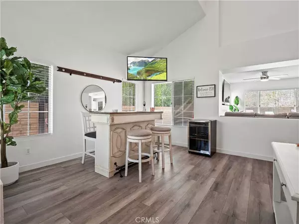 28204 Cascade Rd, Castaic, CA 91384