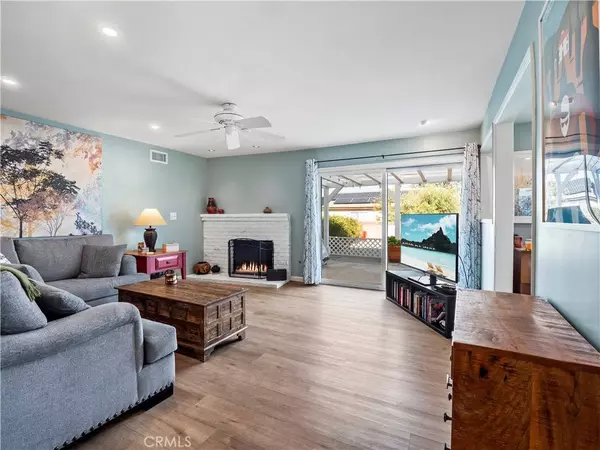 31512 Karena, Castaic, CA 91384