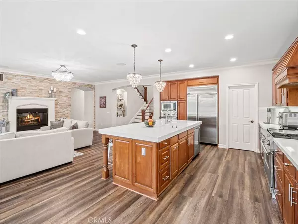 26802 Stonegate, Valencia, CA 91381