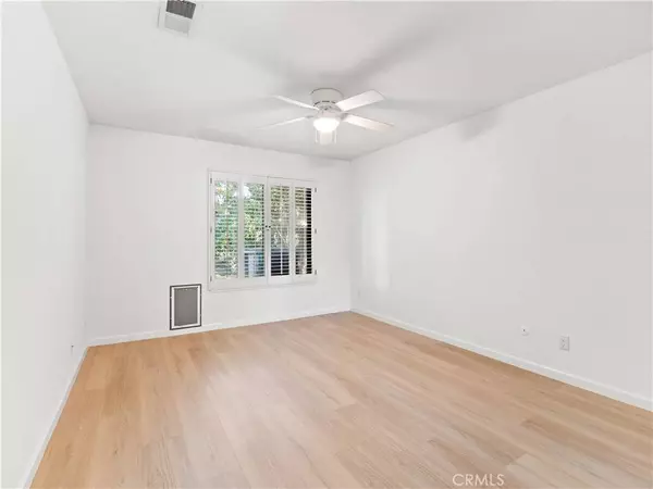 23379 Calle Arino, Valencia, CA 91355