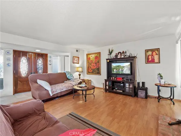 556 Callet, Palmdale, CA 93551