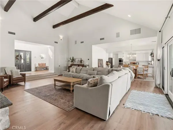 15341 Iron Canyon, Canyon Country, CA 91387