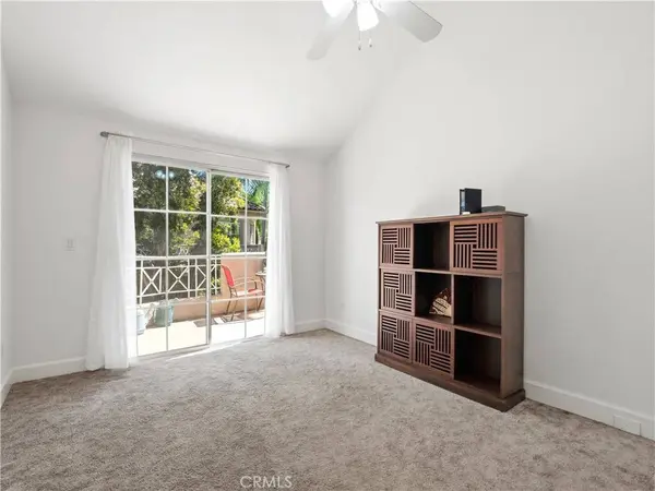 23735 Del Monte #170, Valencia, CA 91355
