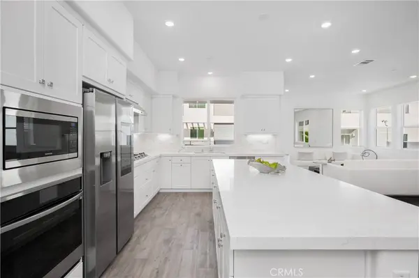 27225 Cranmore #101, Valencia, CA 91381