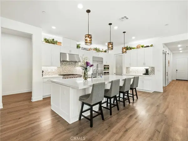 29622 Paseo Capilla, Valencia, CA 91354