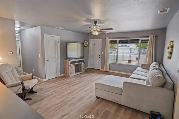 40287 Fieldspring, Palmdale, CA 93591